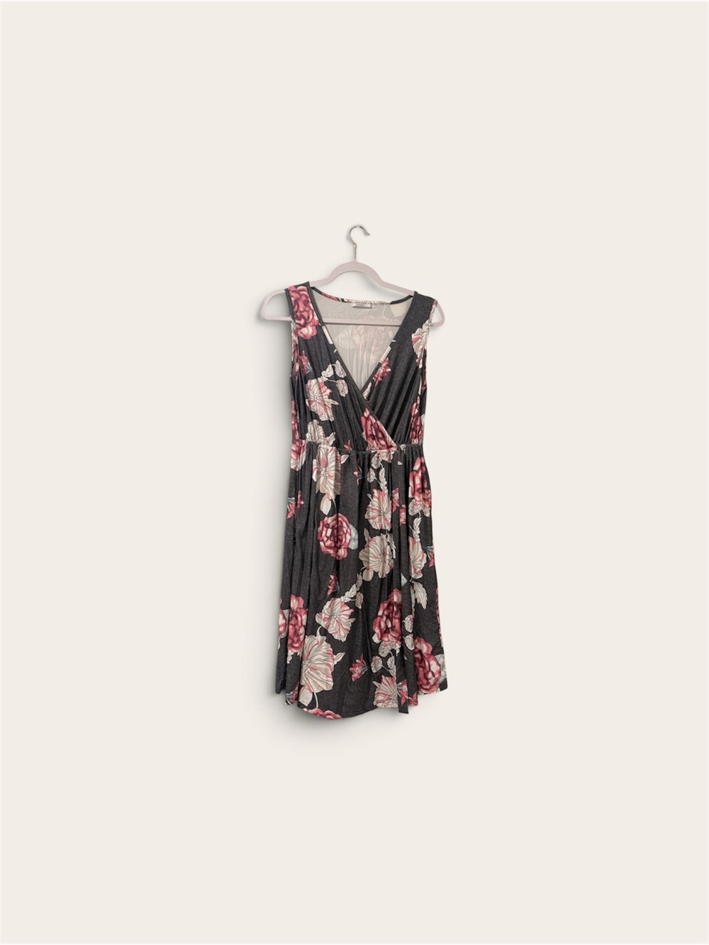 Sleeveless V-Neck Floral Wrap Mini Dress in Black and Pink Maternity Dress - 👗